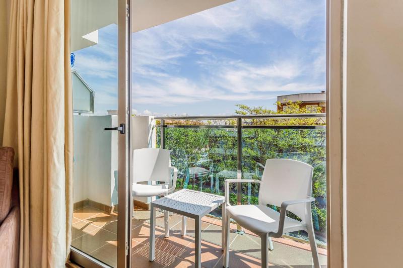 Standard Double Room (3 Adults) image 4