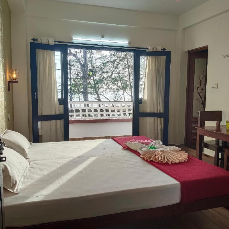 Cherai Ocean View Home - image 16
