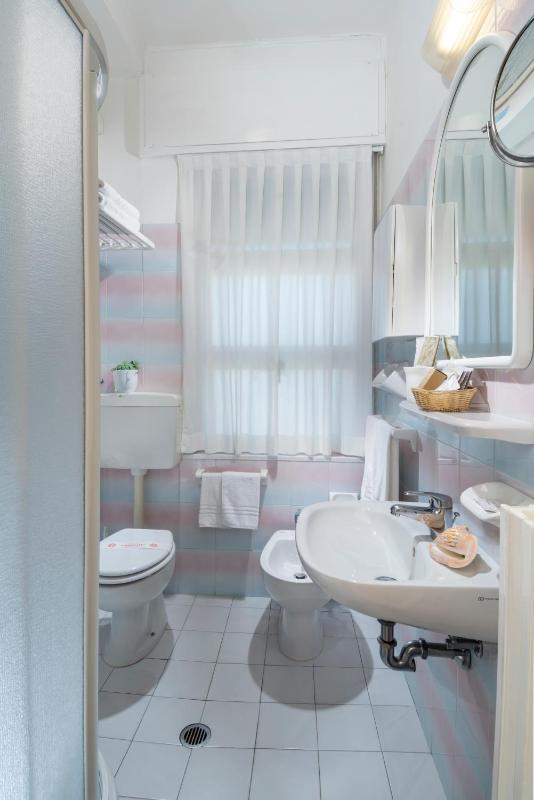 Double or Twin with Sea View image 3