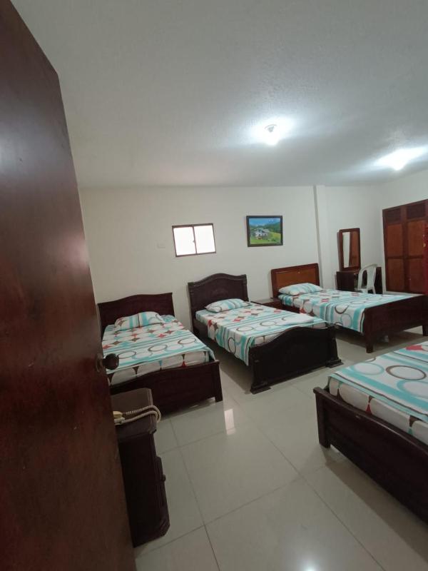 Hotel Granada Inn - image 6