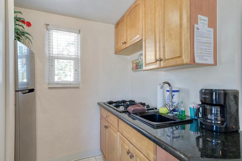 Camelot Beach Suites - image 29