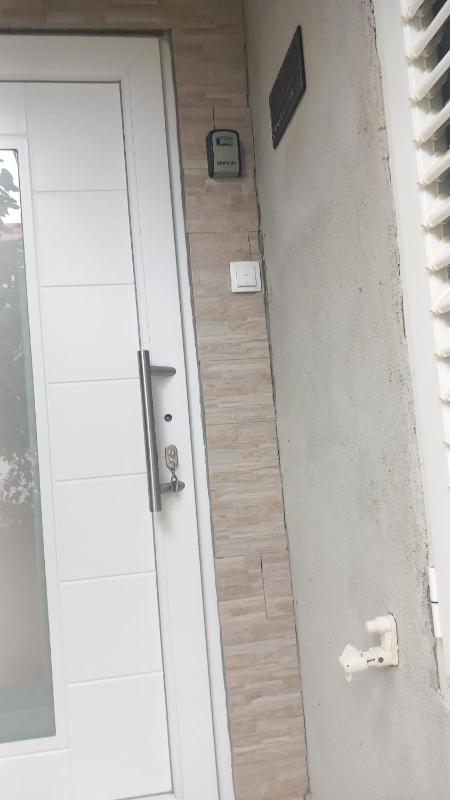 Clover Apartman - image 3