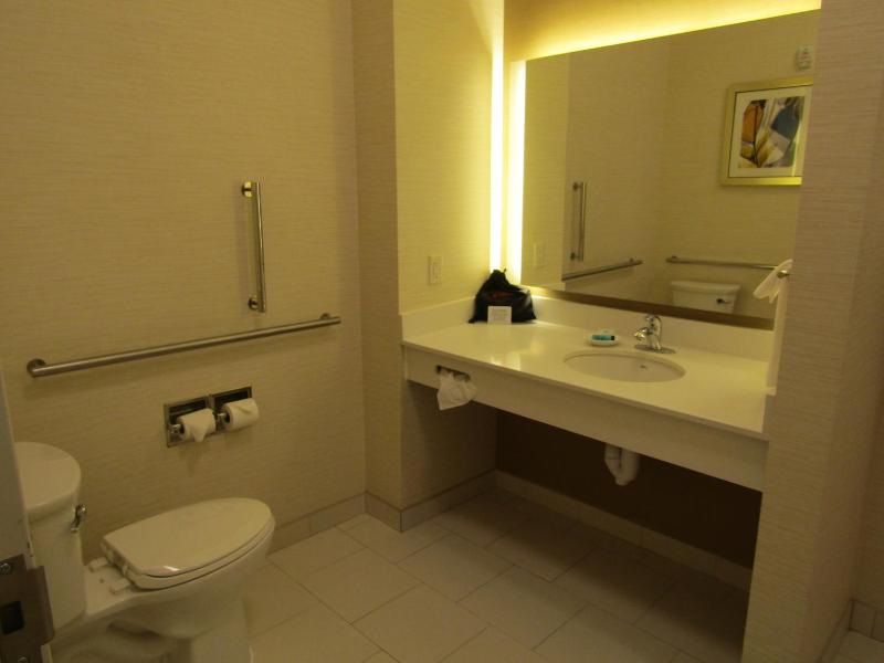 Two Queen Suite with Sofa Bed image 3