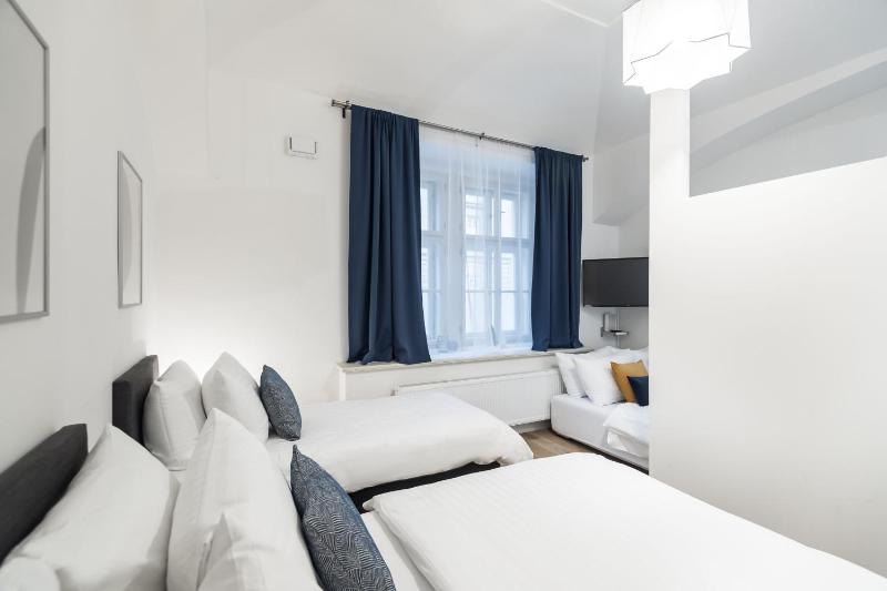 Superior Apartment image 1