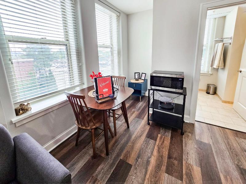 Apartment image 4