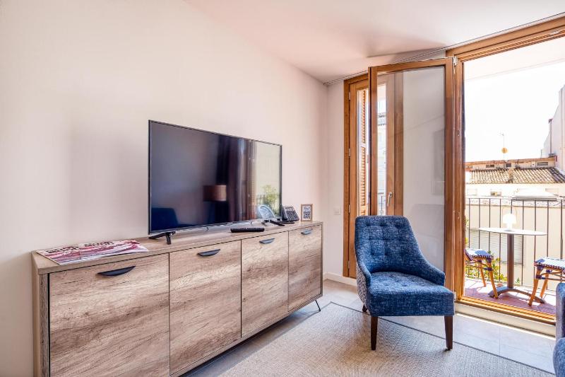 Two-Bedroom Apartment image 3