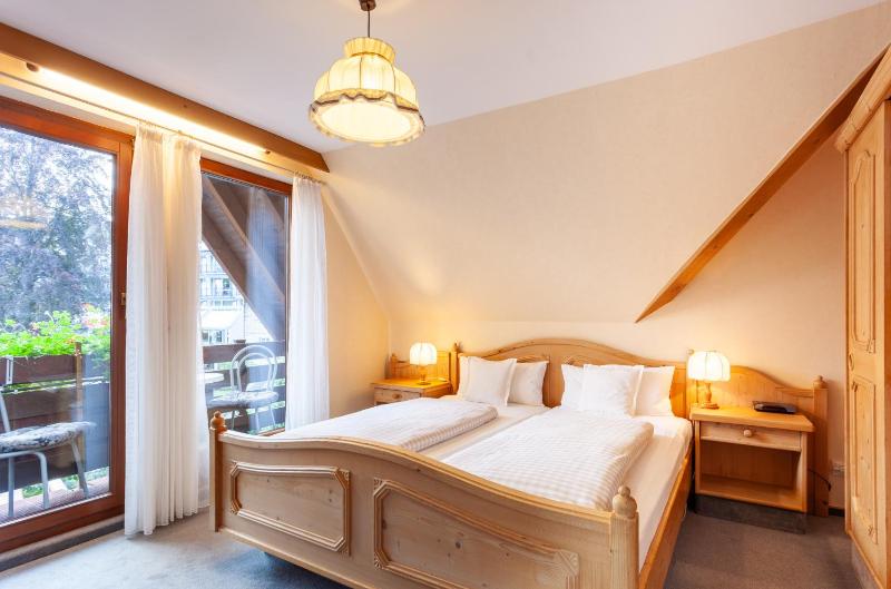 Superior Double Room image 1