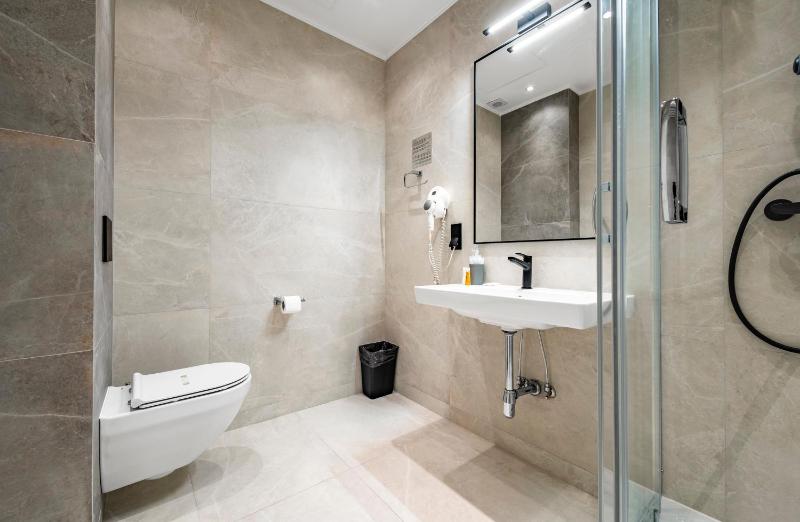 Suite image 2
