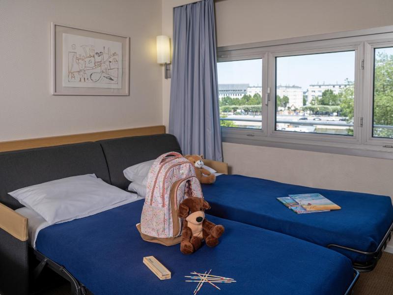 Classic Double Room with Double Sofa Bed image 4