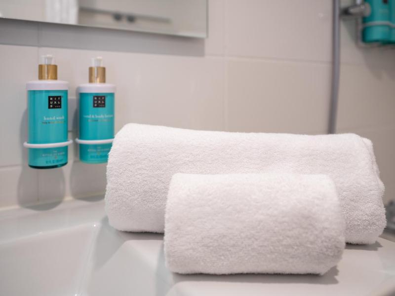 Classic Double Room with Double Sofa Bed image 3