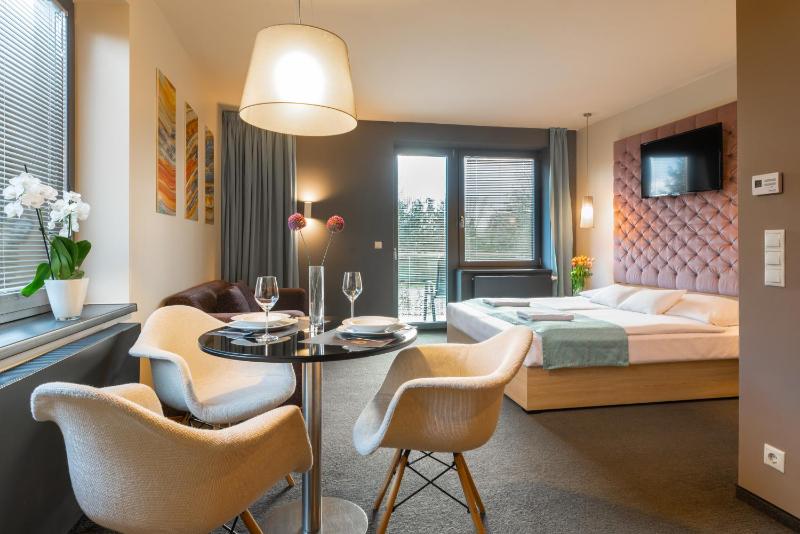  Deluxe Studio Apartment image 1