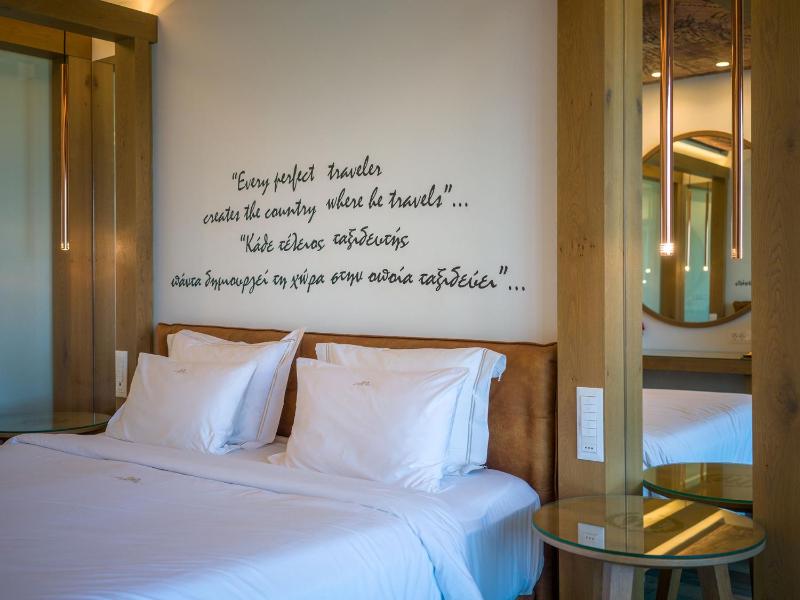 Deluxe Room with Private Pool and Sea View image 2