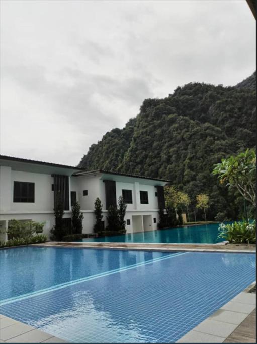 Sunway Onsen 4-5pax - image 9
