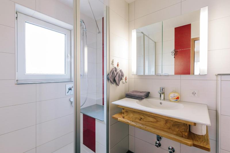 Double Room image 2