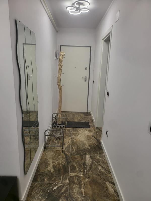 Apartament bloc nou - self check in - free parking - image 3