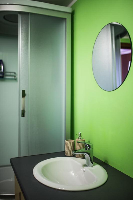 Studio Apartment image 2