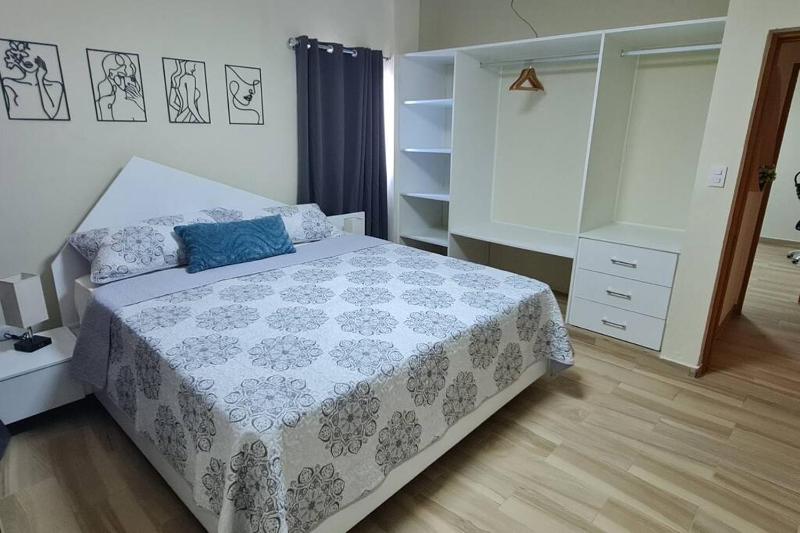 Apartament central frente al mar - image 37
