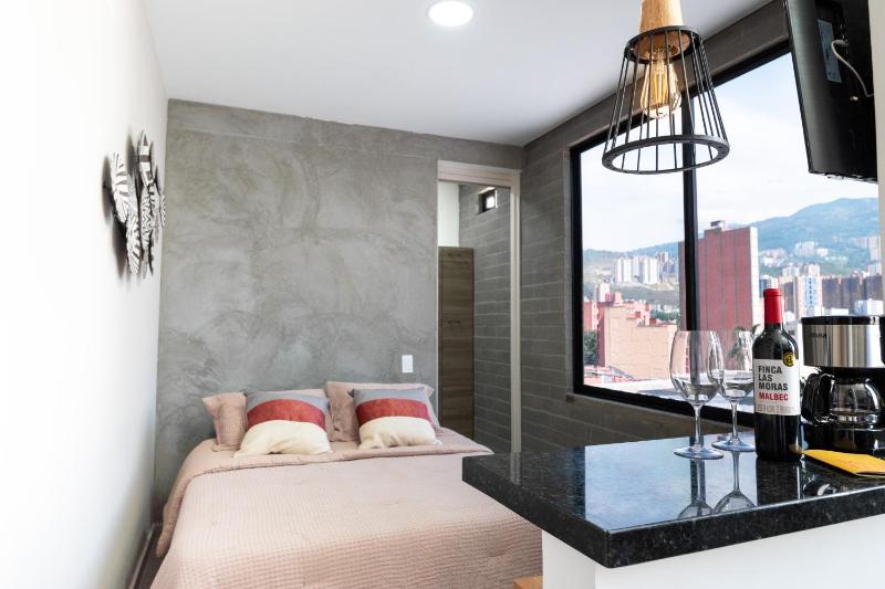 Cozy New Loft in Laureles / Estadio! - image 7