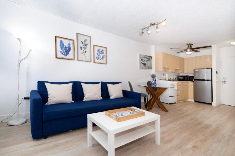 South Beach Apartments - image 24