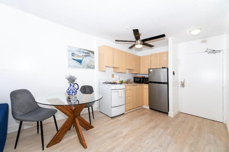 South Beach Apartments - image 22