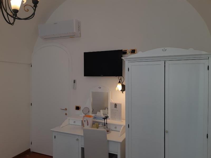 ApartHotel Antica Repubblica in the historical center 2 minutes away100mt from the Sea - image 22