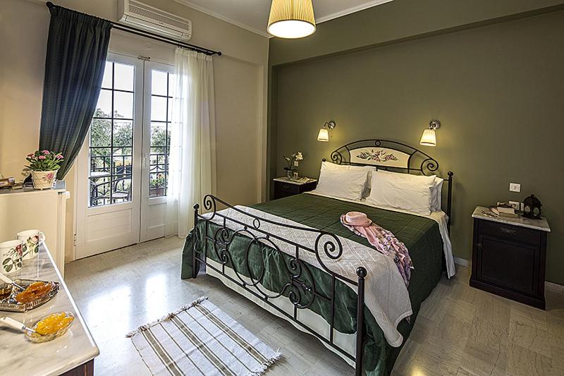 Vassilis Guest House - image 44