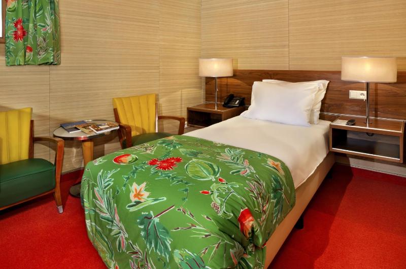 Standard Single Room image 1