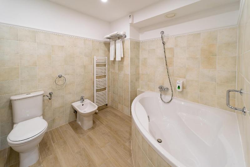 Suite image 4