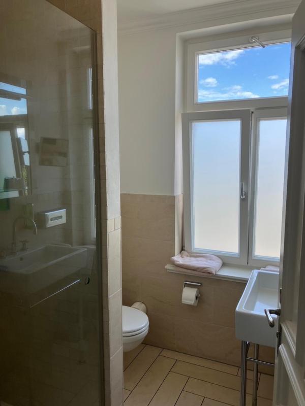 Suite with Balcony image 1