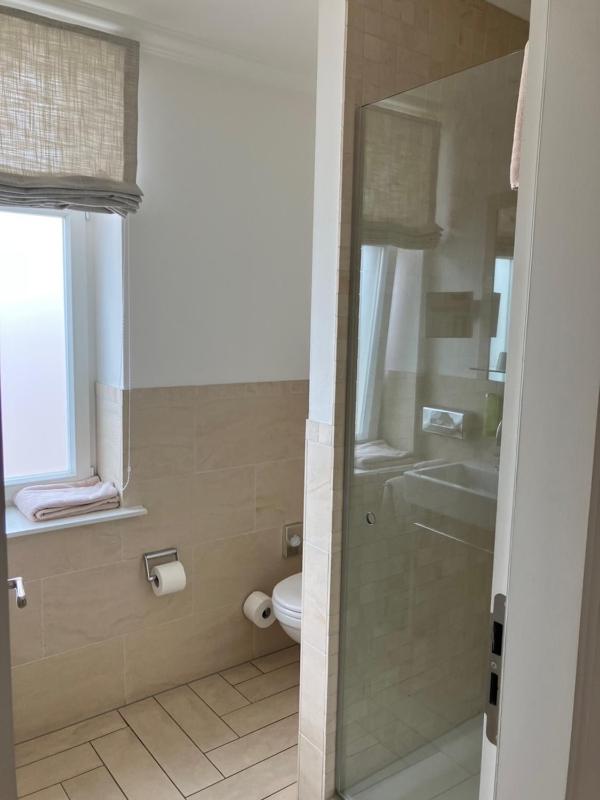 Classic Double Room image 1