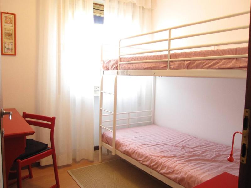 Seaview flat with unforgettable terrace - image 16