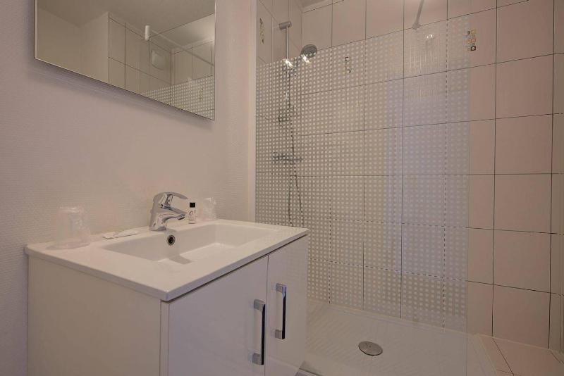 Family Communicating Room image 1