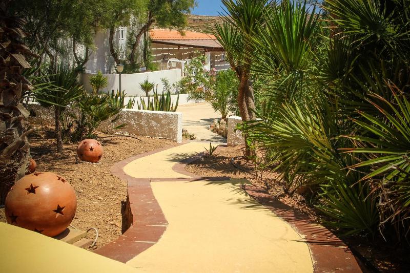 Double Comfort image 3