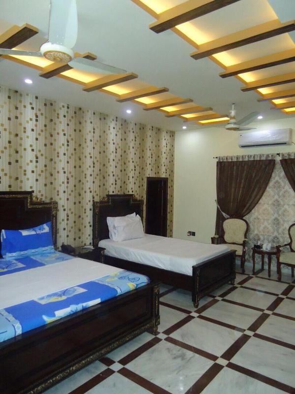 Patel Residency Guest House - image 10