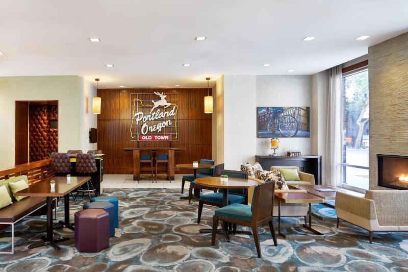 Courtyard by Marriott Portland City Center - image 8