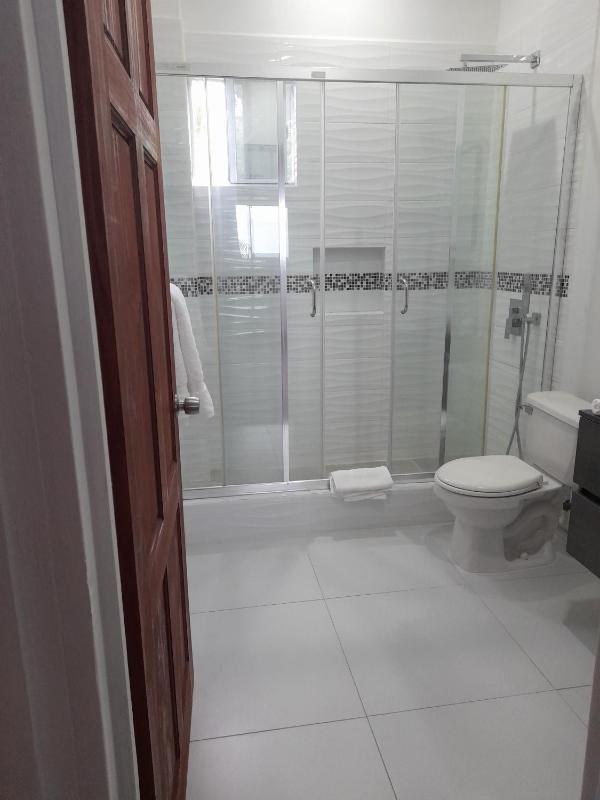 Serenity Seaview Suite - image 3