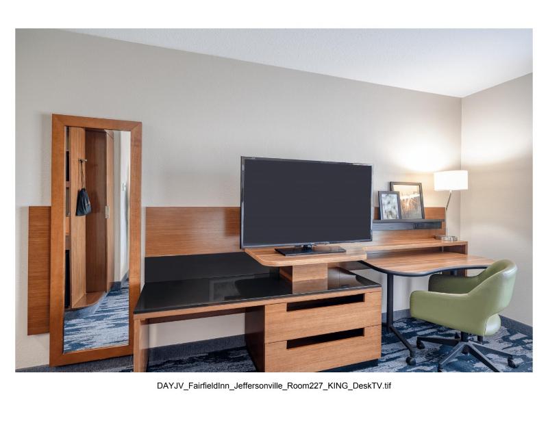 King Room image 4