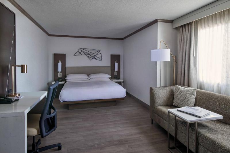 Superior King Room image 1