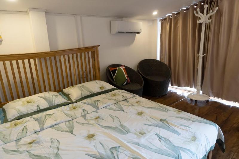 Isano Nomad Hostel - image 5
