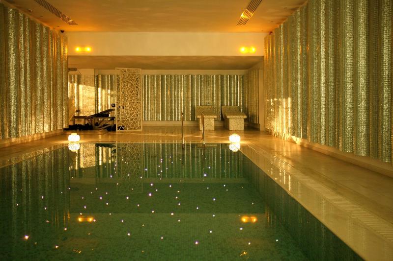 Salvator Villas & Spa Hotel - image 4