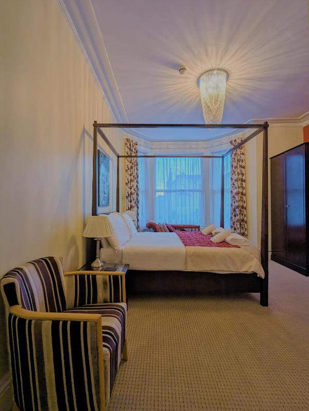 Deluxe Double Room with Shower image 1