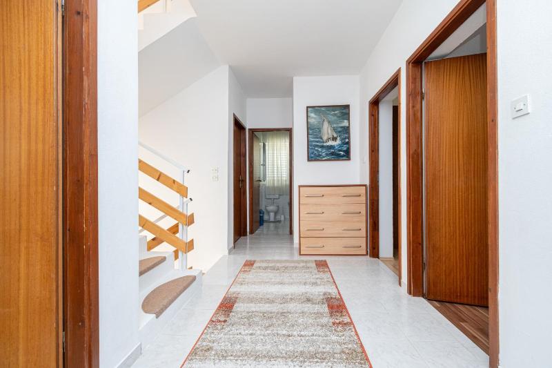 Three-Bedroom Holiday Home  image 2