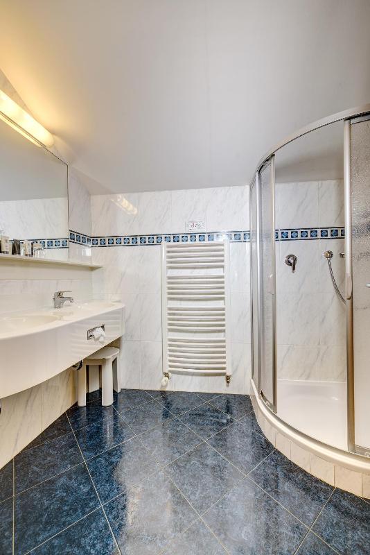 Comfort Double Room with Balcony image 3