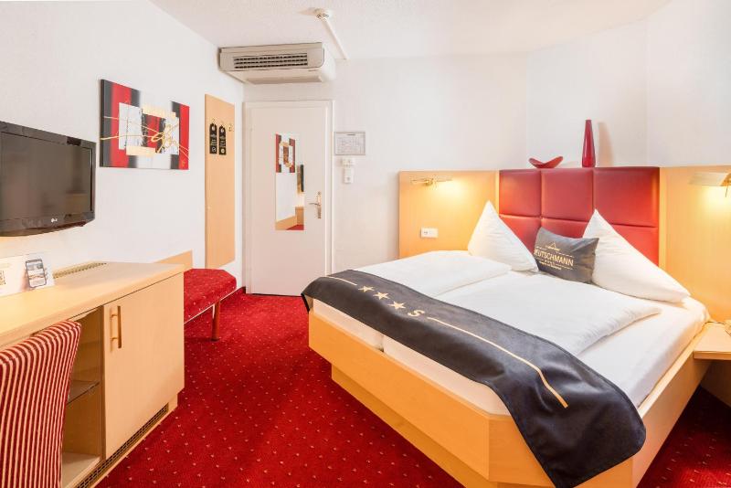 Twin Room Standard image 4