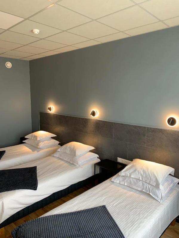 Comfort Triple Room image 2