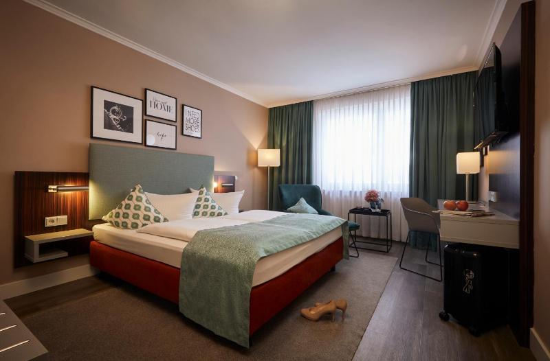 Superior Room image 4