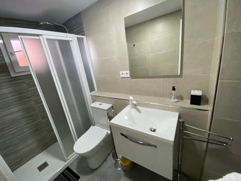 Apartamento Cerca Aeropuerto FERIA metro bus - image 12