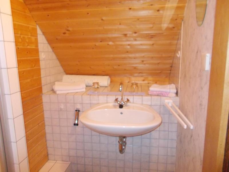 Double Room with Private Bathroom without Balcony image 4