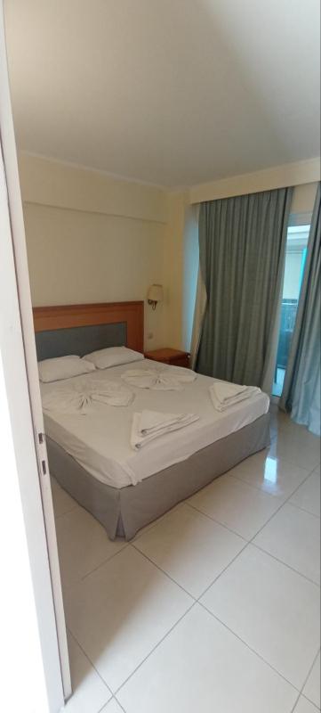 Bristol Sea View Apartments - image 38