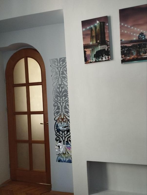 Family Stay in Lviv (2 Rooms + Kitchen) - image 14